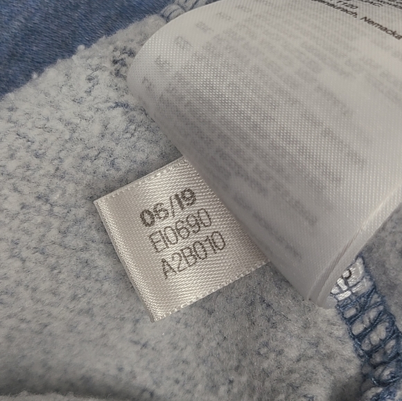 Adidas Essentials 3 Stripes Fleece Crew Sweatshirt EI0690 Medium - Picture 5 of 9